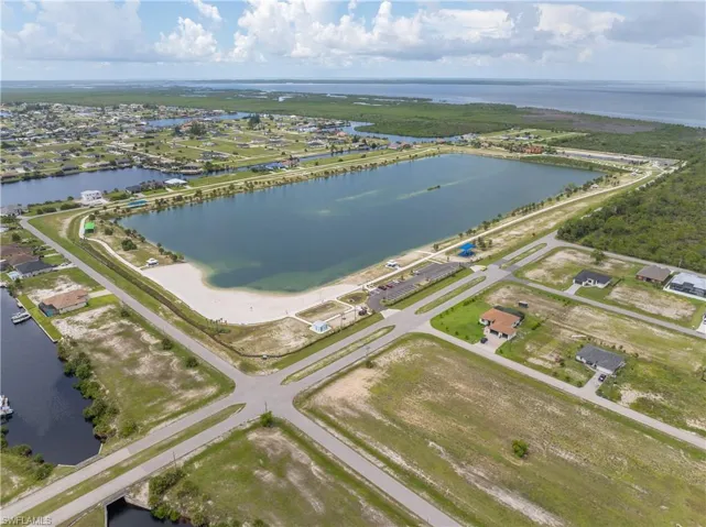 3835 Nw 44th Pl, Cape Coral, Florida 33993