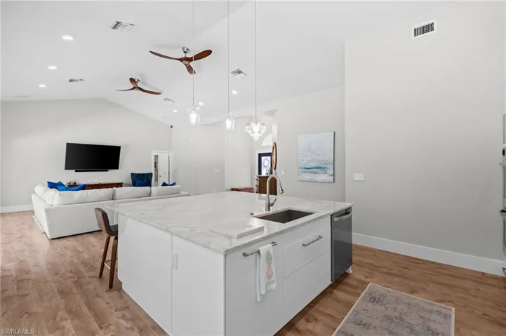 245 Monterey Dr, Naples, Florida 34119