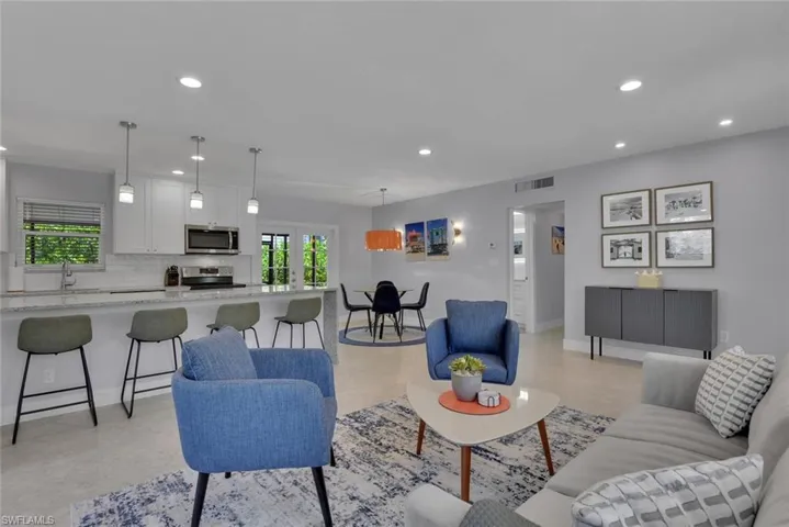 1155  6th S ST, Naples, FL 34102