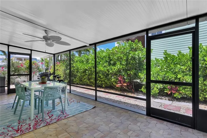 1155  6th S ST, Naples, FL 34102