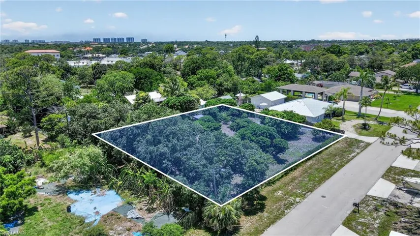 9160 Carolina St, Bonita Springs, Florida 34135