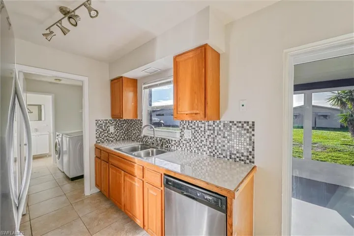 208 Norwich Ave, Lehigh Acres, Florida 33936