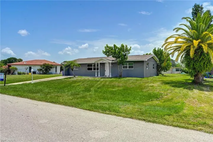 208 Norwich Ave, Lehigh Acres, Florida 33936