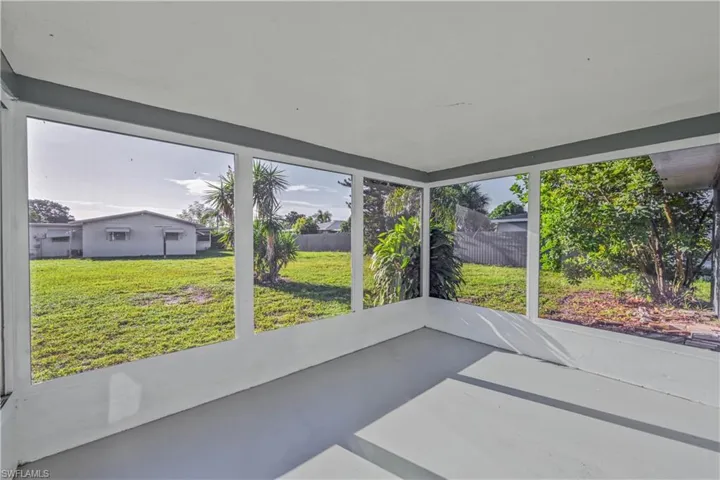 208 Norwich Ave, Lehigh Acres, Florida 33936