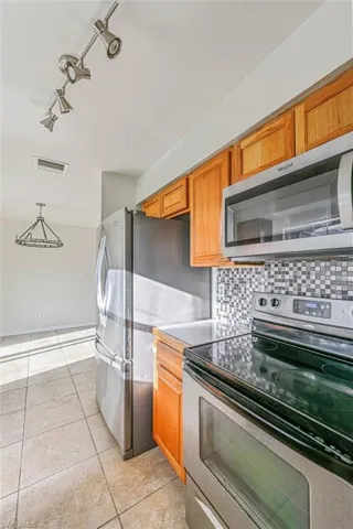 208 Norwich Ave, Lehigh Acres, Florida 33936