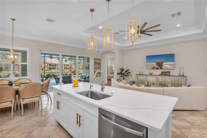 9225  Campanile  CIR, Naples, FL 34114