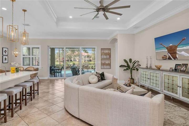 9225  Campanile  CIR, Naples, FL 34114