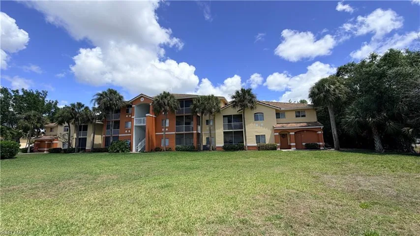 6490 Aragon Way 205, Fort Myers, Florida 33966