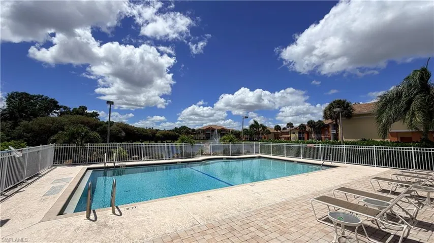 6490 Aragon Way 205, Fort Myers, Florida 33966