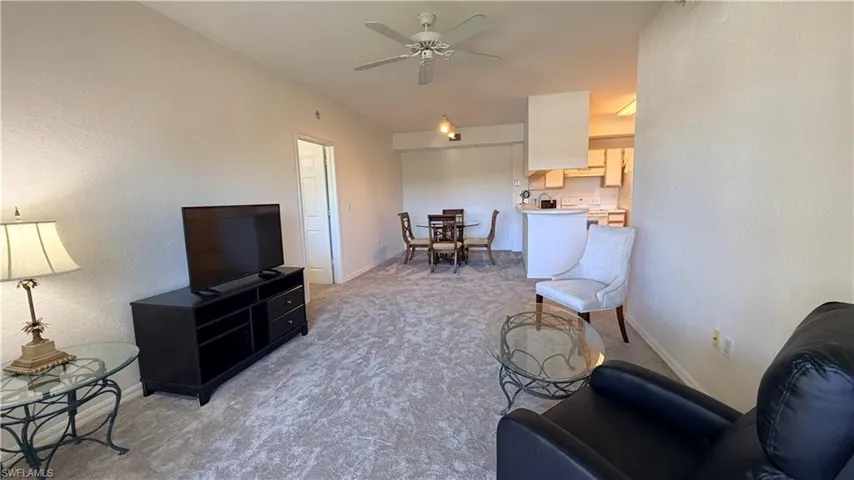 6490 Aragon Way 205, Fort Myers, Florida 33966