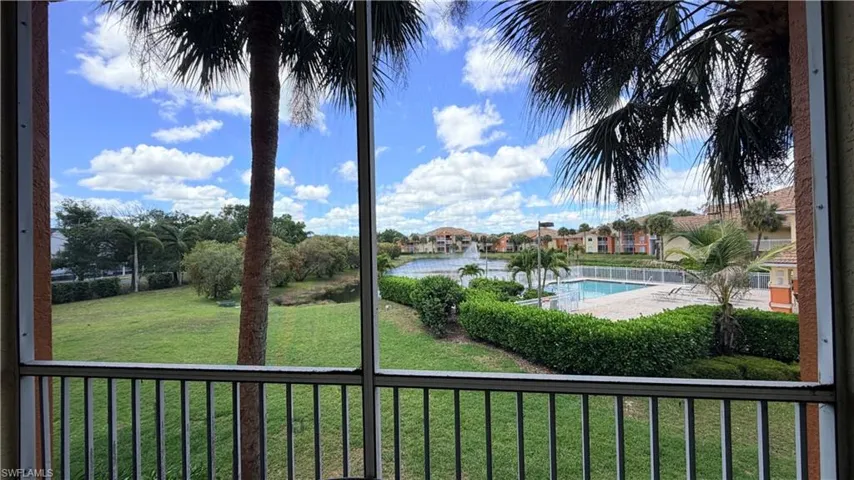 6490 Aragon Way 205, Fort Myers, Florida 33966