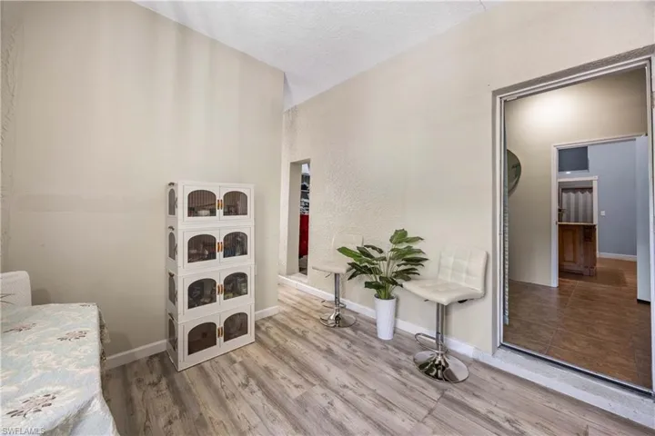 360  18th NE ST, Naples, FL 34120