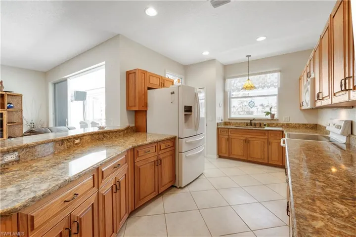 20730  Athenian  LN, North Fort Myers, FL 33917