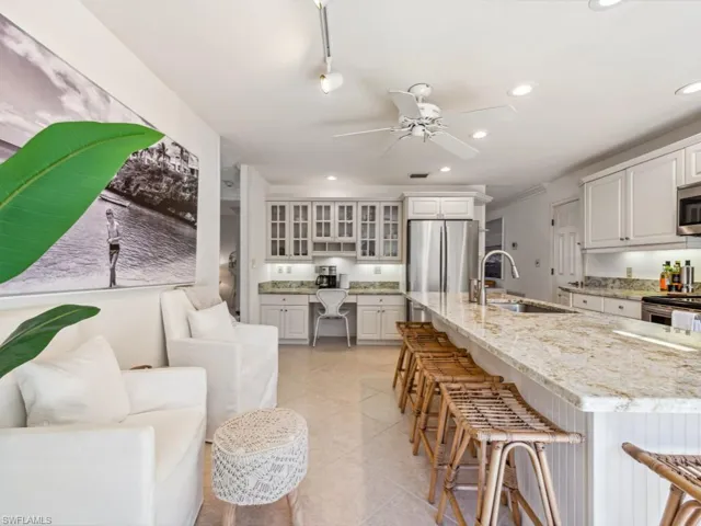 601 97th Ave N, Naples, Florida 34108