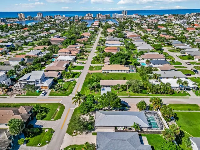 601 97th Ave N, Naples, Florida 34108