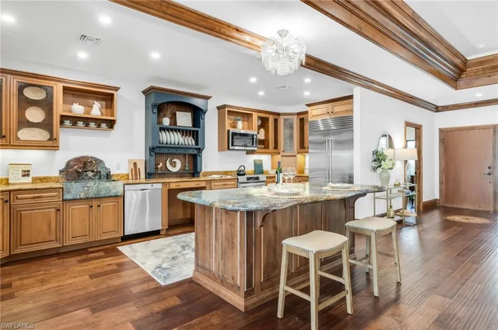 700 Arbor Lake Dr 7-101, Naples, Florida 34110