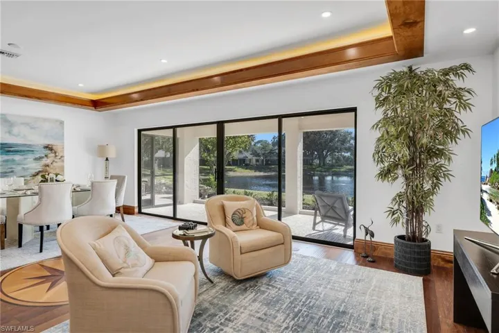 700 Arbor Lake Dr 7-101, Naples, Florida 34110