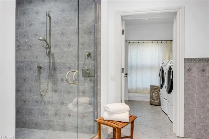 700 Arbor Lake Dr 7-101, Naples, Florida 34110