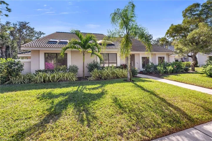 700 Arbor Lake Dr 7-101, Naples, Florida 34110