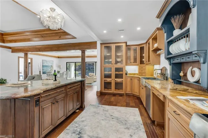 700 Arbor Lake Dr 7-101, Naples, Florida 34110