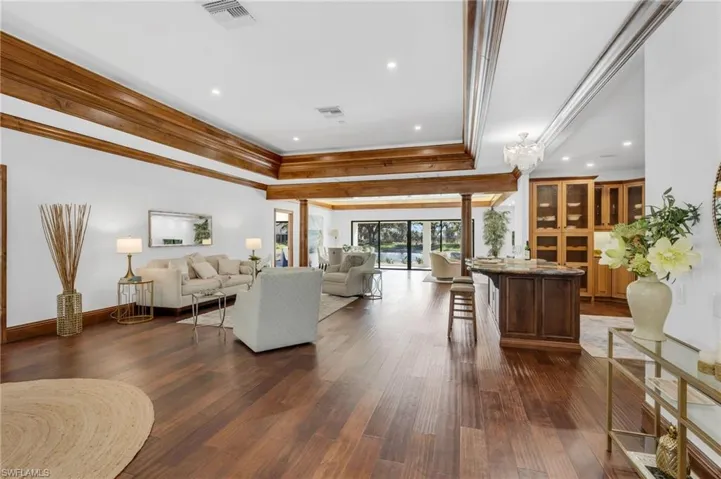 700 Arbor Lake Dr 7-101, Naples, Florida 34110