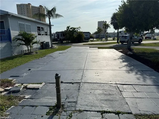 19681 #152 Summerlin Rd, Fort Myers, Florida 33908