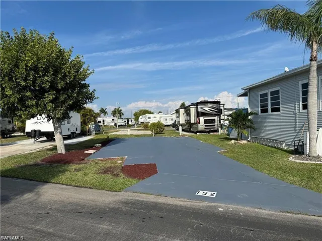19681 #152 Summerlin Rd, Fort Myers, Florida 33908