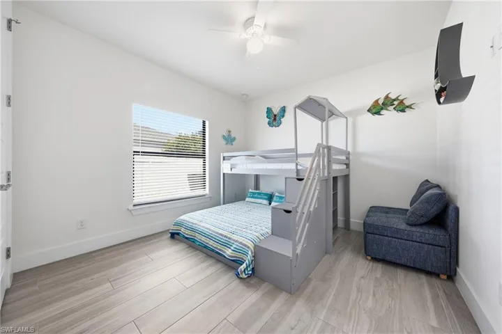 1214 SW 29th  TER, Cape Coral, FL 33914
