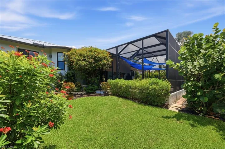 6037 Birnam Wood Ln, Fort Myers, Florida 33908