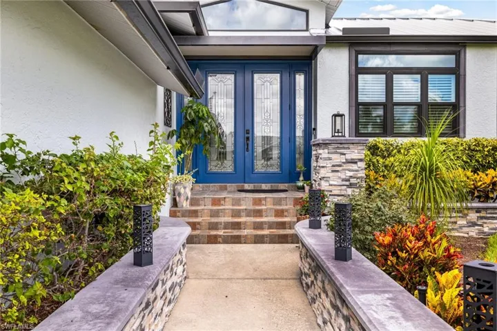 6037 Birnam Wood Ln, Fort Myers, Florida 33908