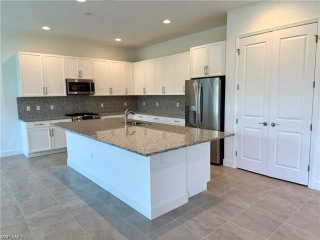 20884  Thistle Leaf  LN, Estero, FL 33928