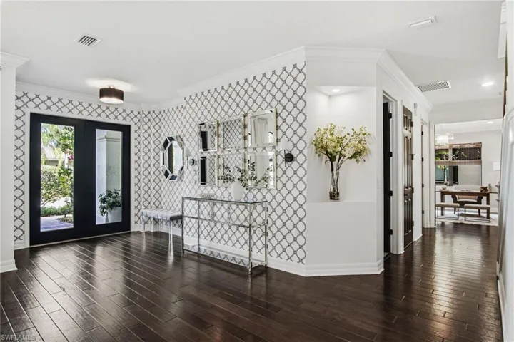 3908 Gibralter Dr, Naples, Florida 34119