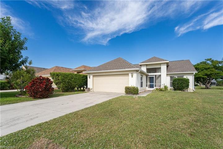 15088 Cloverdale DR, FORT MYERS FL 33919