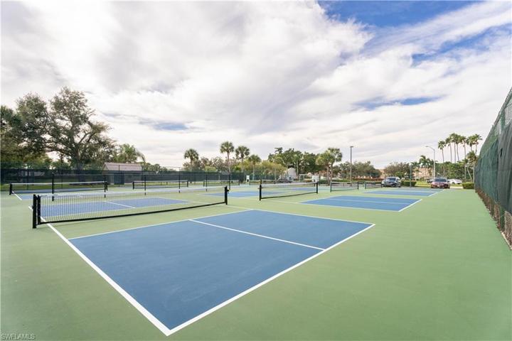 15088 Cloverdale DR, FORT MYERS FL 33919