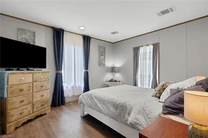 372 Santa Fe Trl, North Fort Myers, Florida 33917