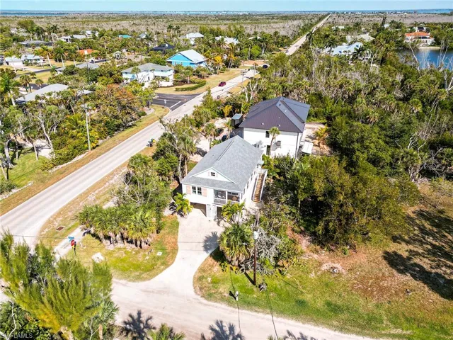 1550 Centre St, Sanibel, Florida 33957