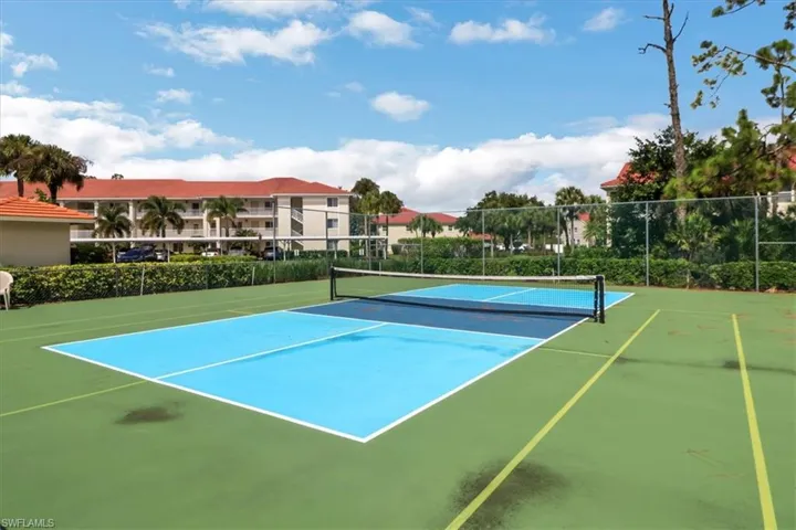 890 Eastham Way Q102, Naples, Florida 34104
