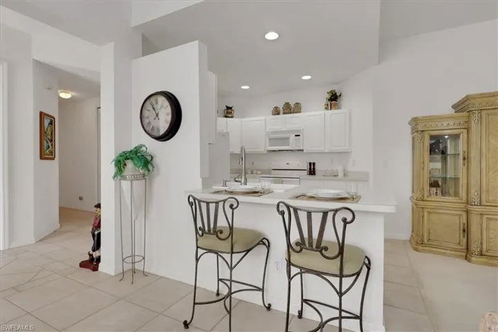 890 Eastham Way Q102, Naples, Florida 34104