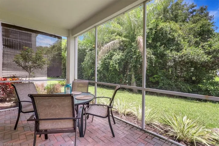 890 Eastham Way Q102, Naples, Florida 34104