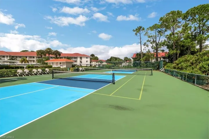 890 Eastham Way Q102, Naples, Florida 34104