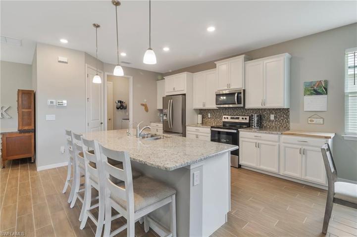 18109  Everson Miles  CIR, NORTH FORT MYERS, FL 33917