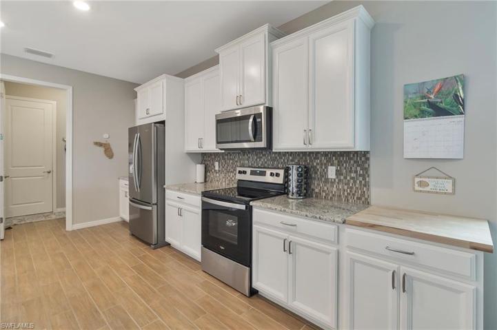 18109  Everson Miles  CIR, NORTH FORT MYERS, FL 33917