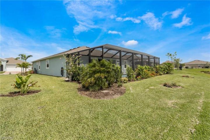 18109  Everson Miles  CIR, NORTH FORT MYERS, FL 33917