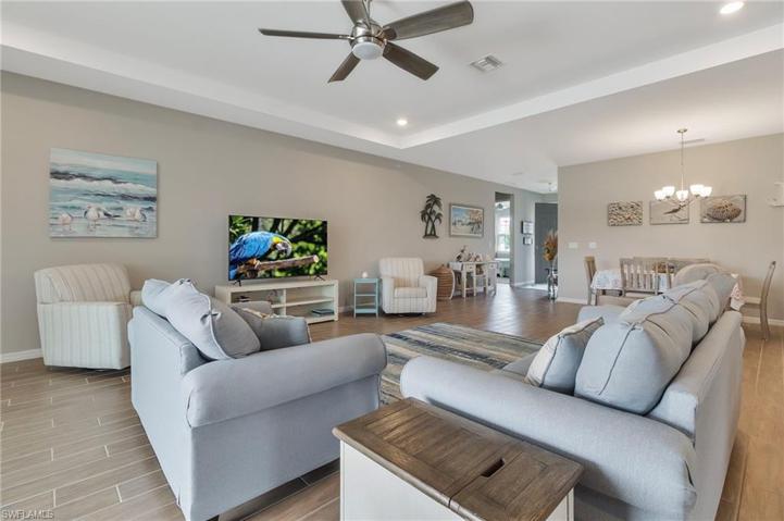 18109  Everson Miles  CIR, NORTH FORT MYERS, FL 33917
