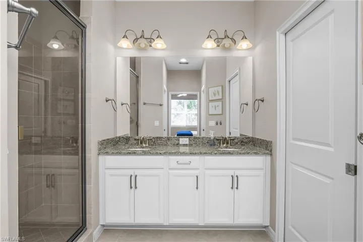 9366 Pocida Ct 203, Naples, Florida 34119