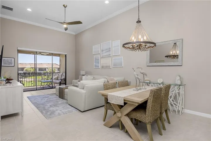 9366 Pocida Ct 203, Naples, Florida 34119