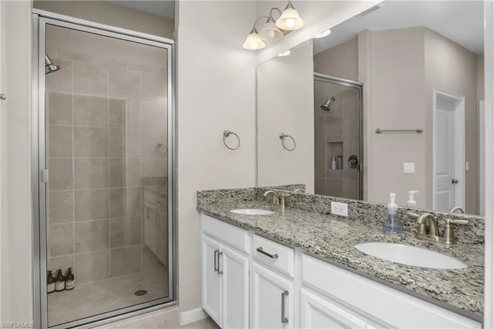 9366 Pocida Ct 203, Naples, Florida 34119