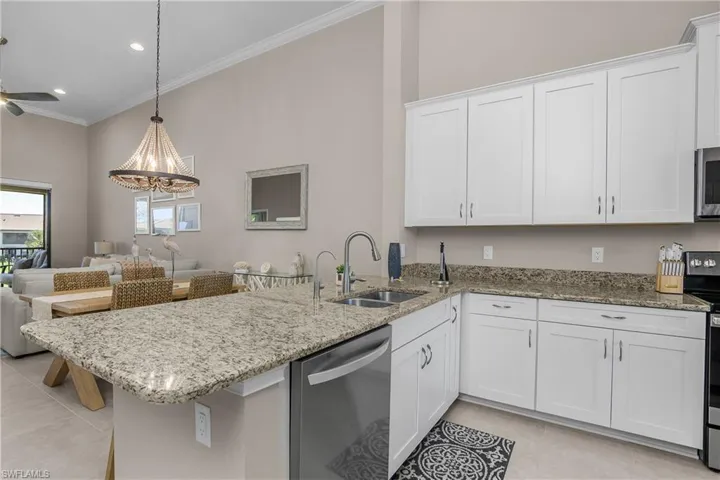 9366 Pocida Ct 203, Naples, Florida 34119
