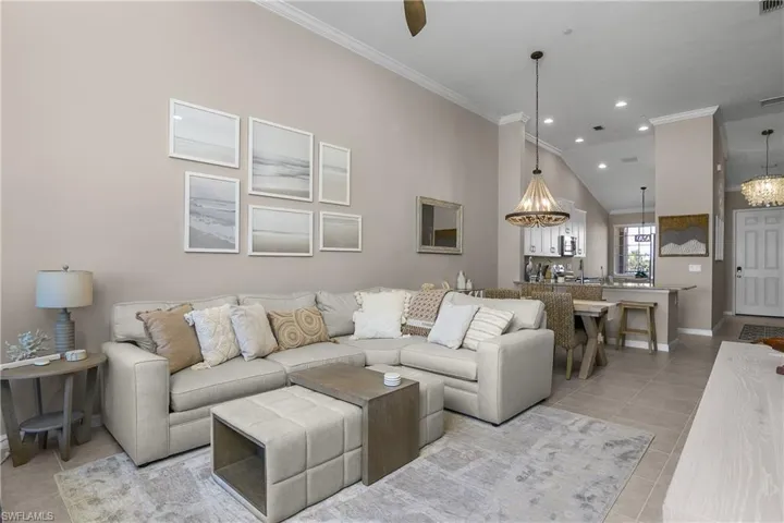 9366 Pocida Ct 203, Naples, Florida 34119
