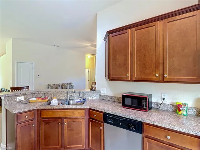 2508 41st St W, Lehigh Acres, Florida 33971